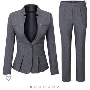 Grey pant suit